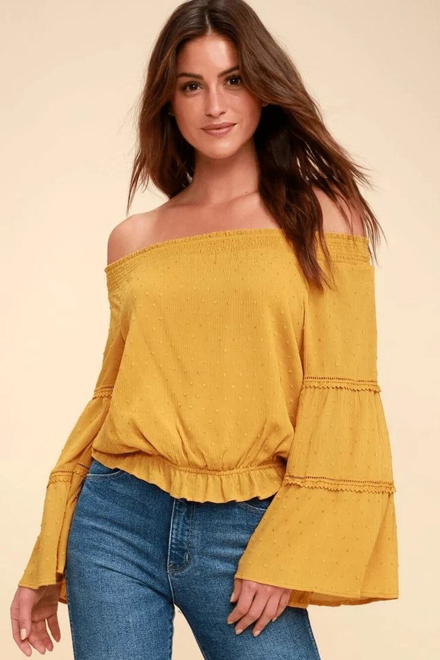 Lulu’s Women XS Sunny Story Mustard Yellow Lace Bell Sleeve Off-the-Shoulder Top